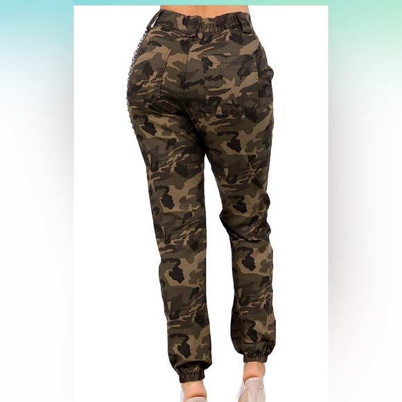 NEW!! Camo denim W Chain Stretch Camouflage Sexy Cargo Style Pants NWT - Picture 5 of 9